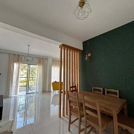 Apartman Modern 3br Family In Quiet Drosia With Balcony Lárnaka